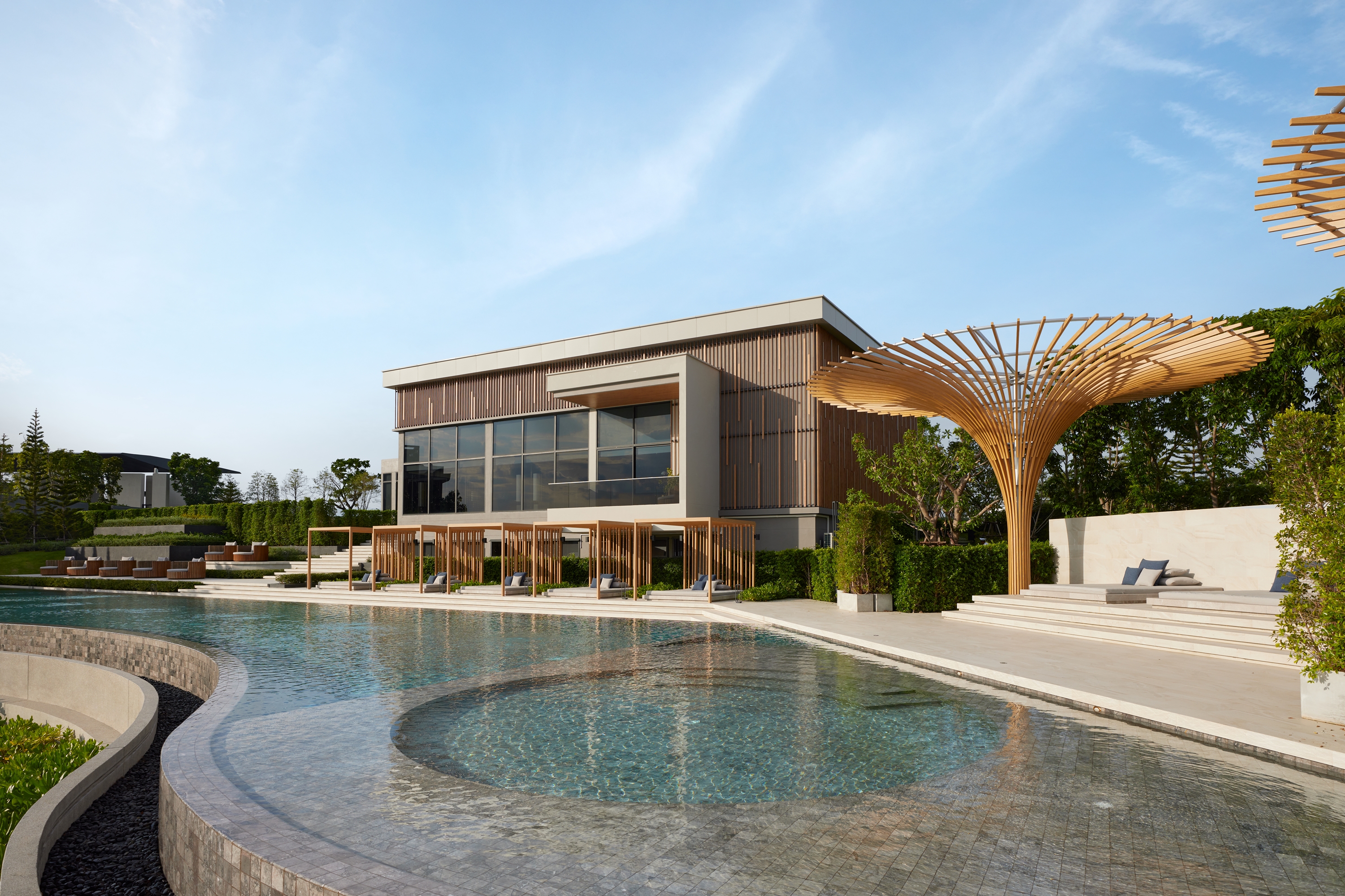 Lake legend A waterfront lagacy